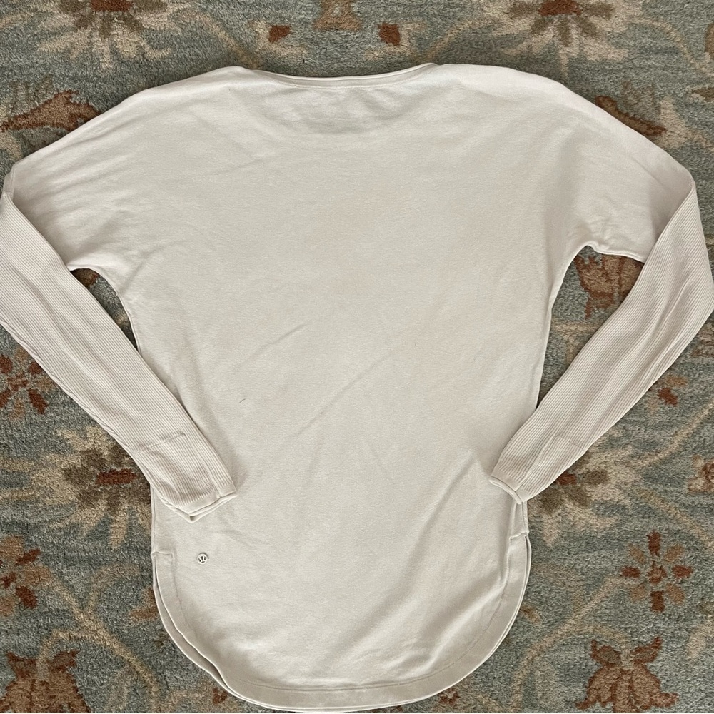 Lululemon Take it All In Sweater Cream Size 4 - Picture 3 of 4